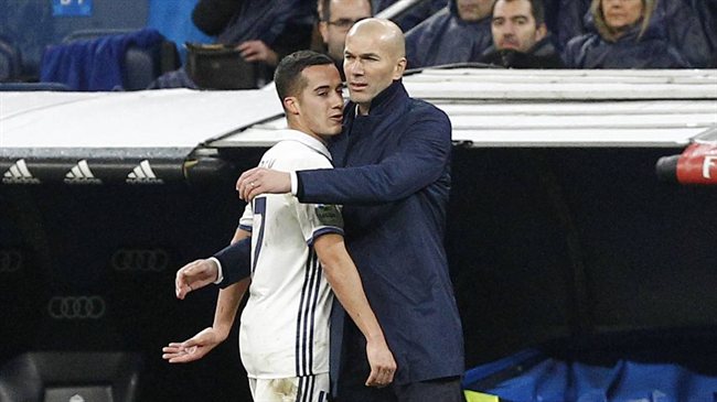 Zidane y Lucas Vázquez
