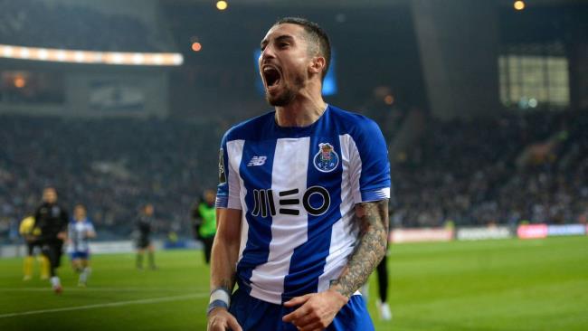 Alex Telles