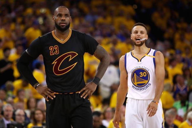 LeBron James y Curry