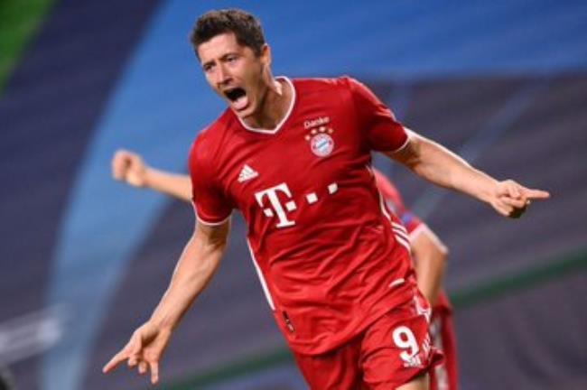  Robert Lewandowski