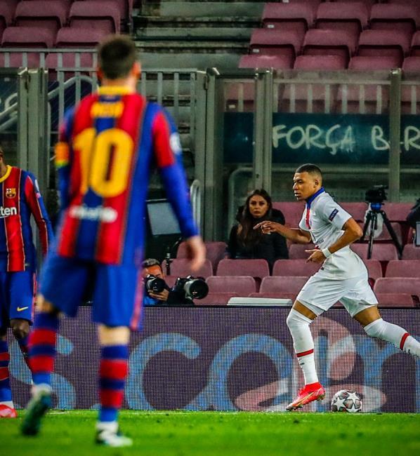 Messi vs Mbappé
