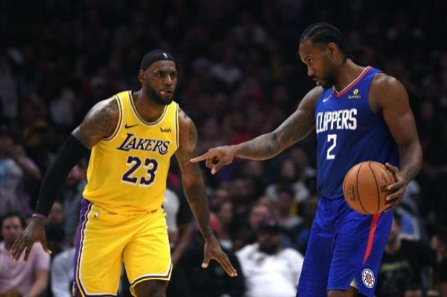 LeBron James y Kawhi Leonard