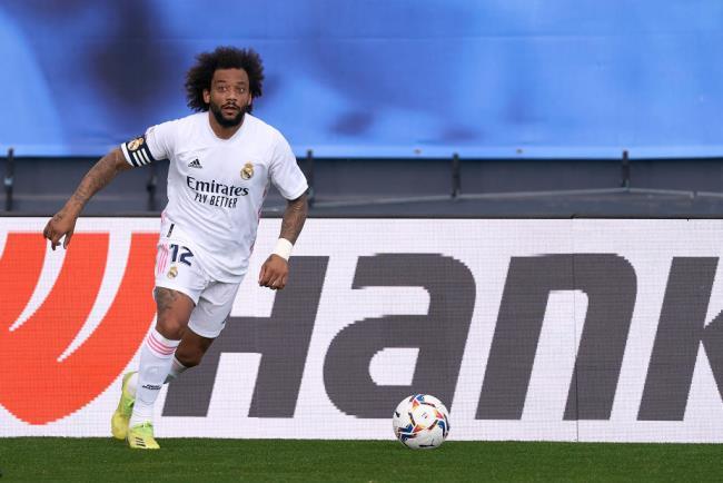 Marcelo con el balón