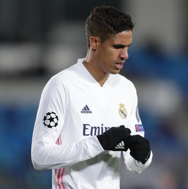 Varane está infectado por coronavirus