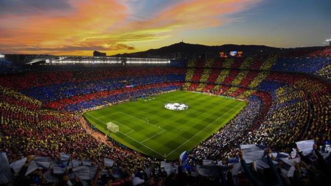 Camp Nou con aficionados