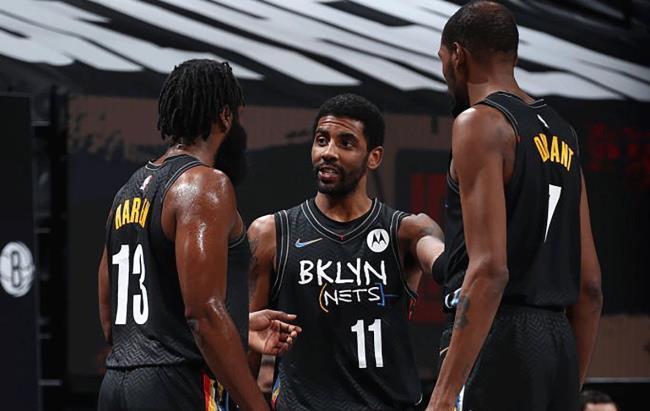 Irving, Durant y Harden
