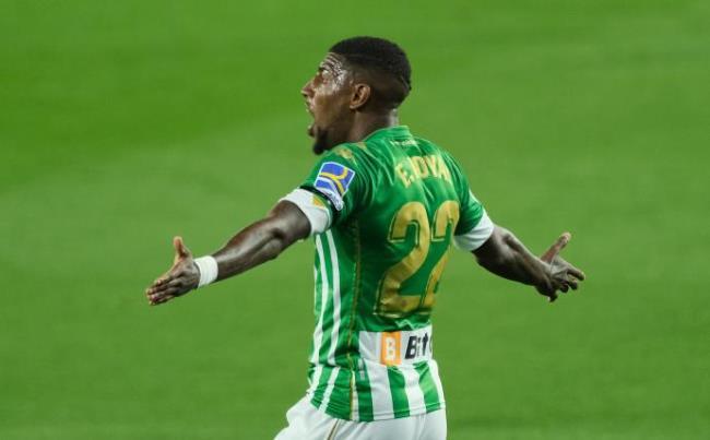 Emerson con el Betis