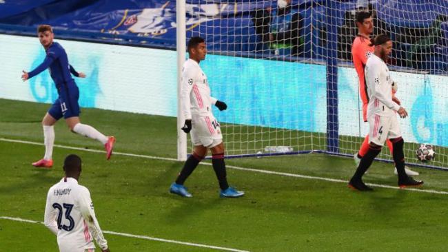 Timo Werner marcando contra el Madrid en la vuelta de Champions