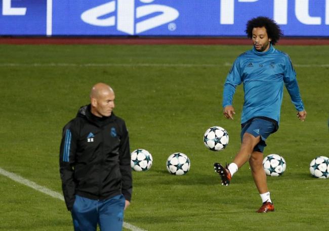 Zidane y Marcelo en un entremiento
