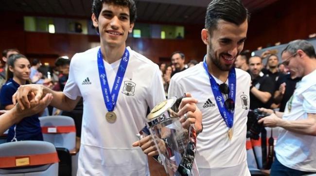 Jesús Vallejo y Dani Ceballos