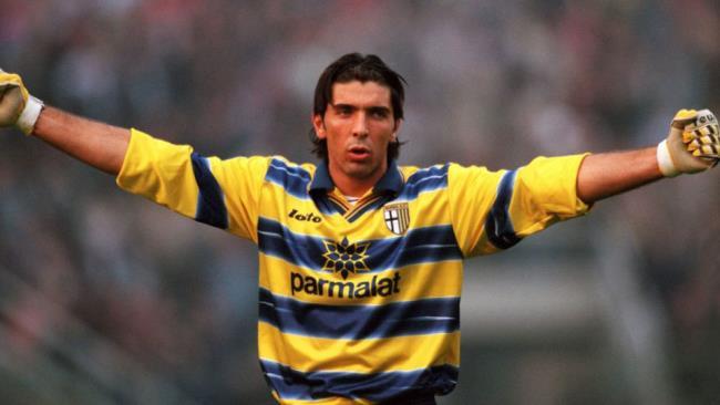 Buffon en sus inicios con el Parma