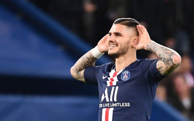 Icardi celebrando un gol con el PSG