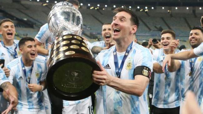 Lionel Messi ha tenido la gloria en sus manos muchas veces, pero nada se compara con alcanzar finalmente su sueño