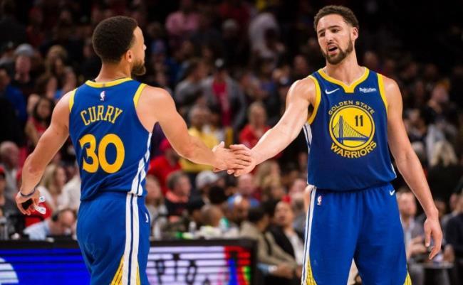 Stephen Curry y Klay Thompson