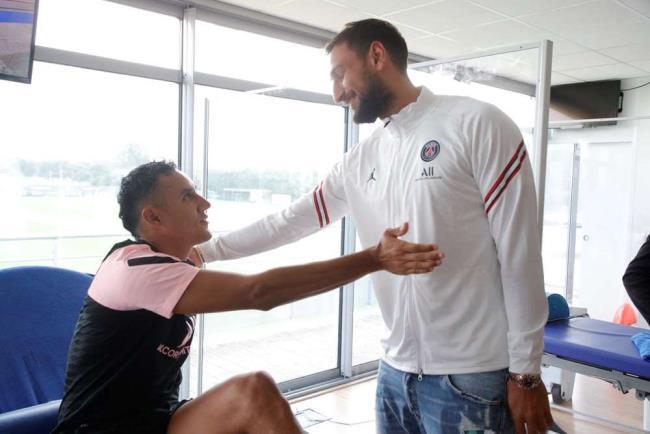 Keylor Navas y Donnarumma