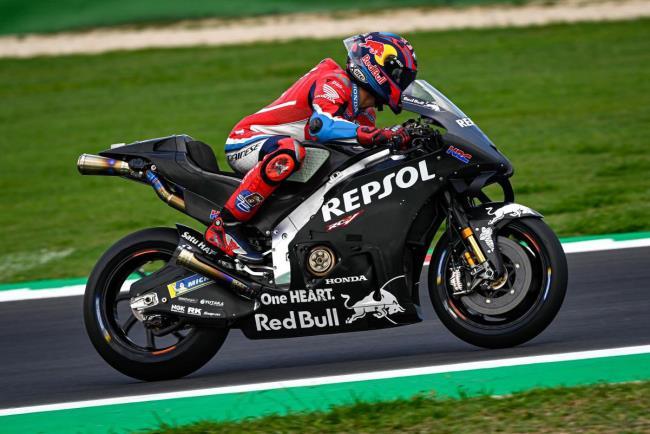 Bradl con la Honda 2022