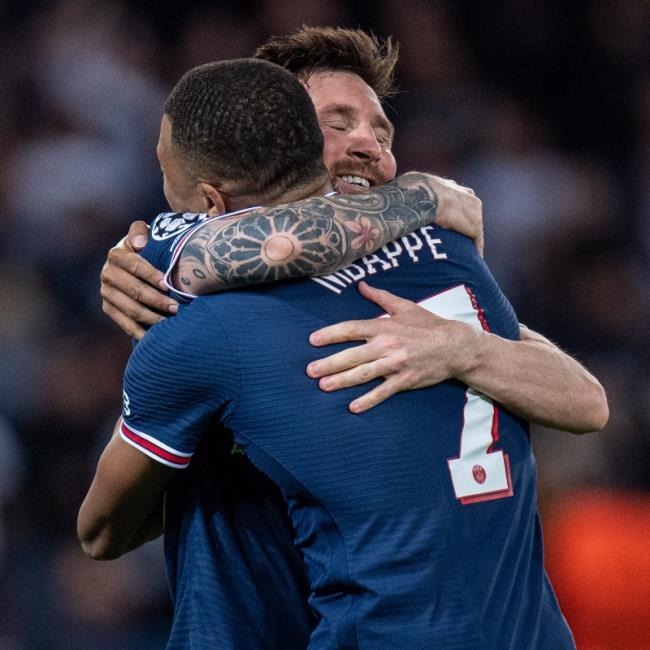 Messi y Mbappé