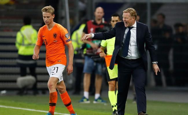 De Jong y Koeman con la selección holandesa