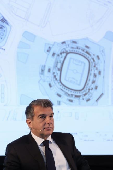 Laporta presentando su propuesta para el Espai Barça en las pasadas elecciones
