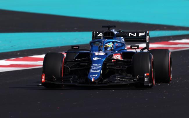 Fernando Alonso en Yas Marina