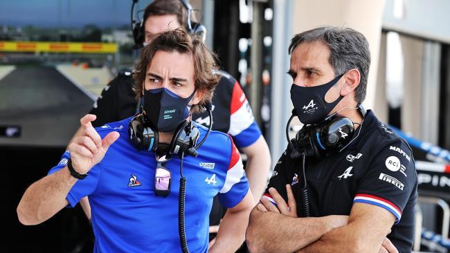 Alonso y Brivio conversando durante este 2021
