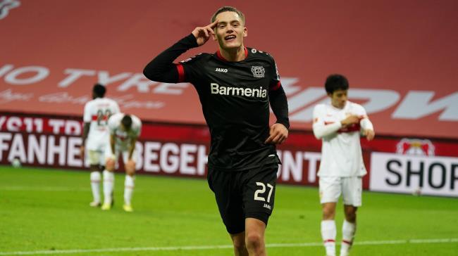 Wirtz celebrando un gol con el Leverkusen
