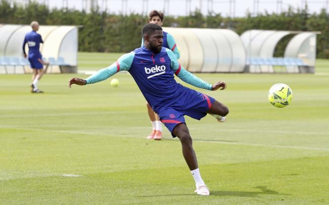 Umtiti entrenando esta temporada con el Barça