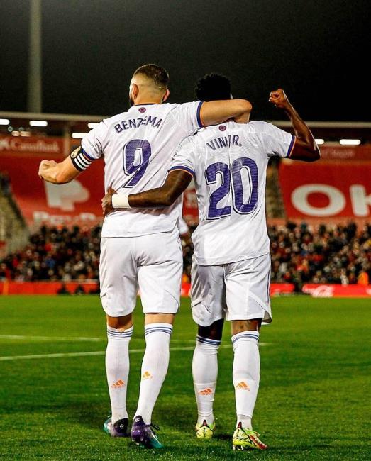 Vinícius y Benzema