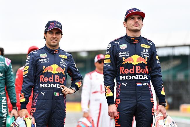 Verstappen y Sergio Pérez