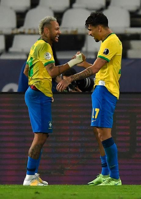 Neymar JR y Paquetá