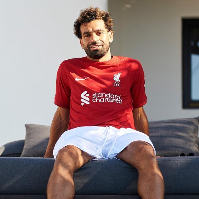 Mohamed Salah en su renovación con el Liverpool