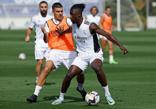 Ceballos junto a Camavinga