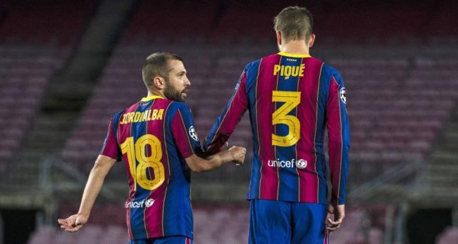 Jordi Alba y Gerard Piqué, futbolistas del FC Barcelona