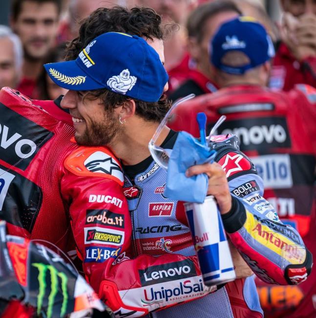 Bagnaia y Bastianini