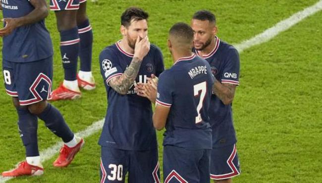 Neymar, Messi y Mbappé, compañeros en el Paris Saint-Germain
