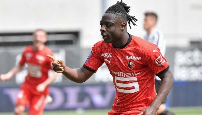 Jérémy Doku, actual futbolista del Rennes