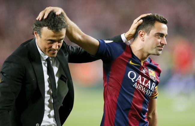Luis Enrique y Xavi Hernández