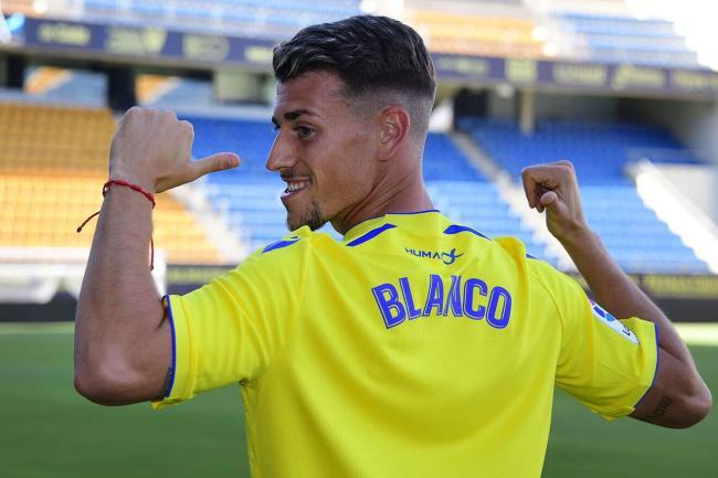 Antonio Blanco durante su presentación con el Cádiz