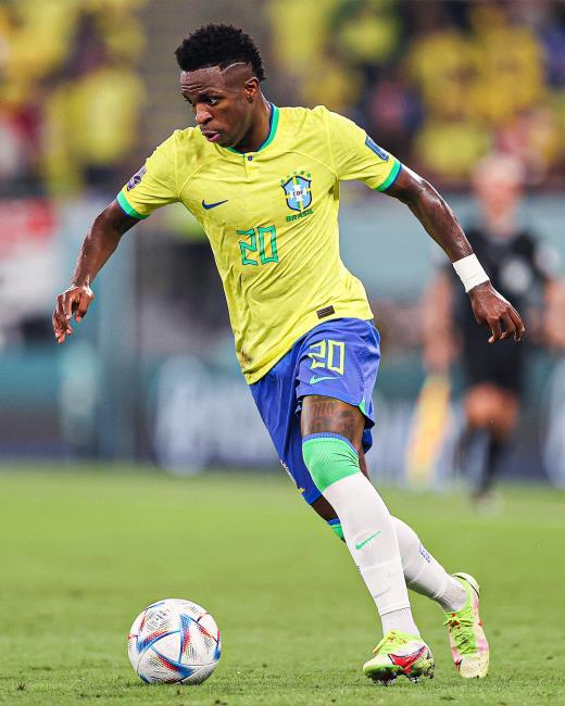 Vinicius Jr con Brasil
