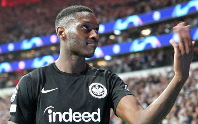 Kolo Muani, futbolista del Eintracht Frankfurt