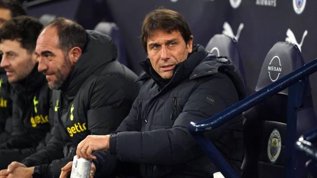 Antonio Conte, entrenador del Tottenham Hotspur