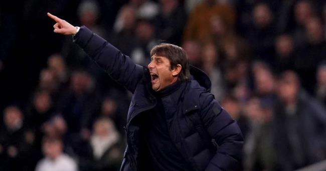 Antonio Conte, entrenador del Tottenham Hotspur