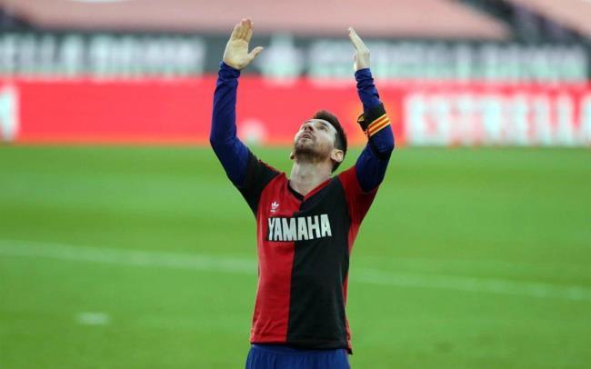 Leo Messi con la camiseta de Newell's Old Boys