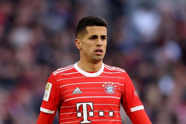 Joao Cancelo no convenció en el Bayern