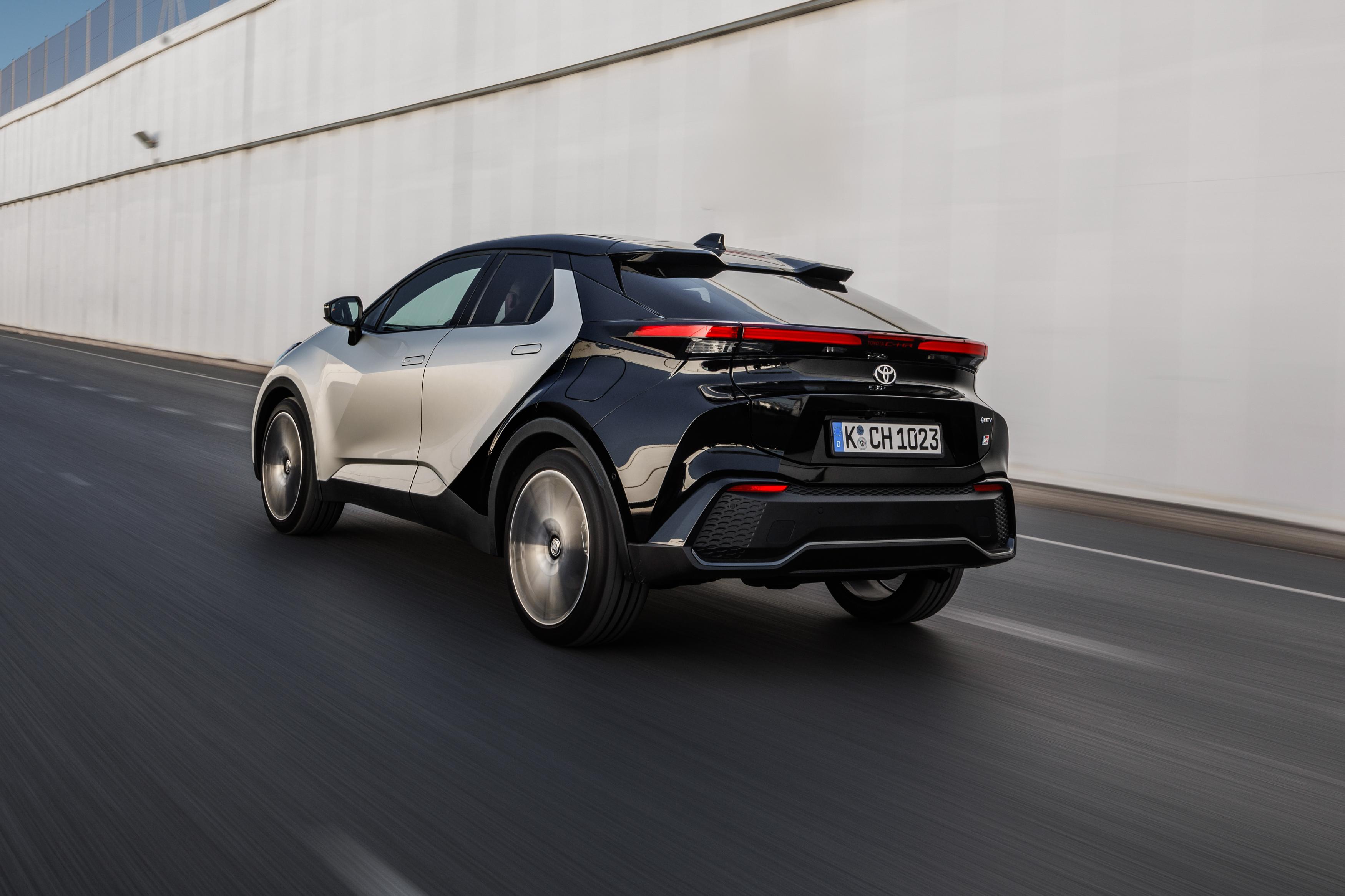 Toyota C-HR HEV