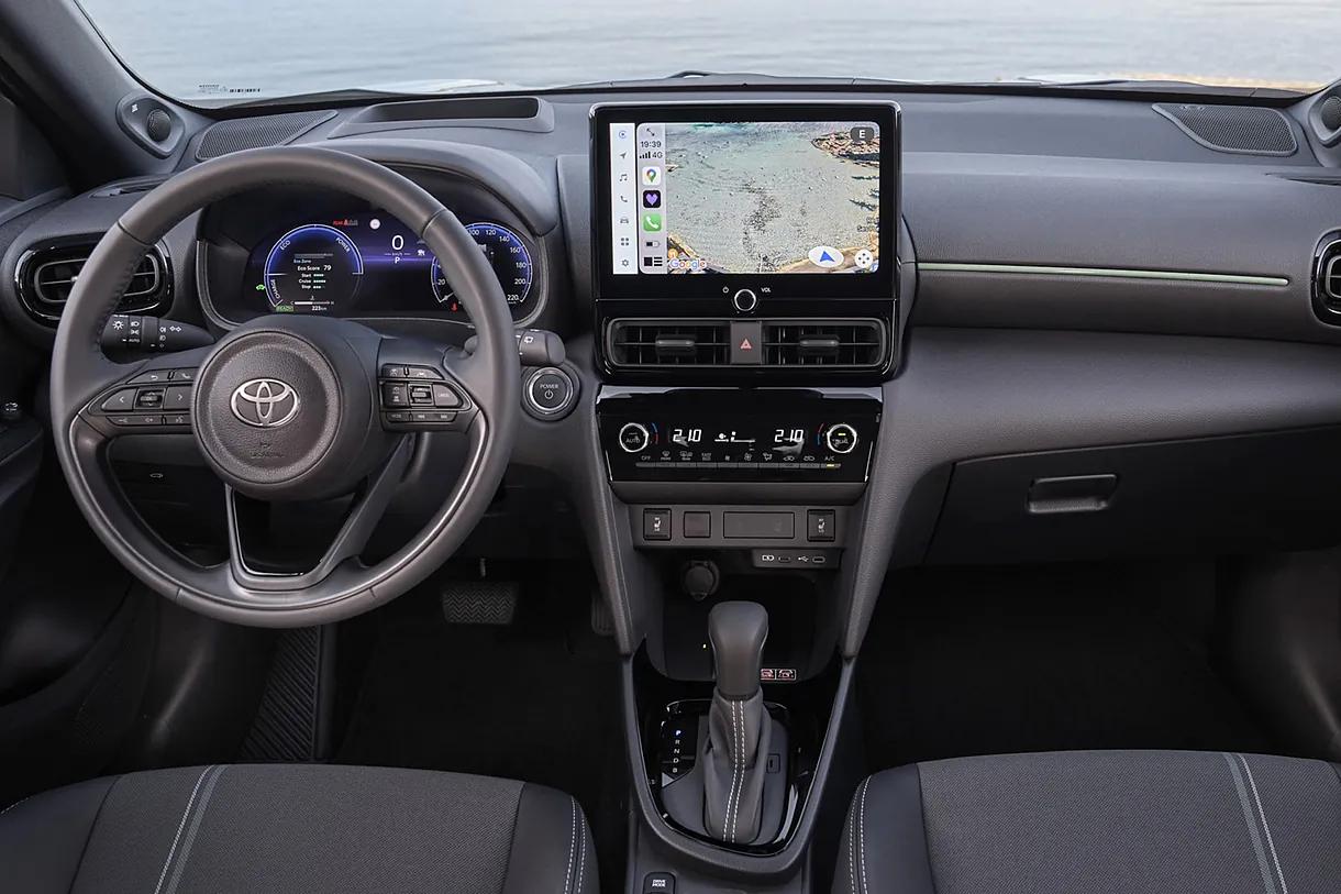 Toyota Yaris Cross interior