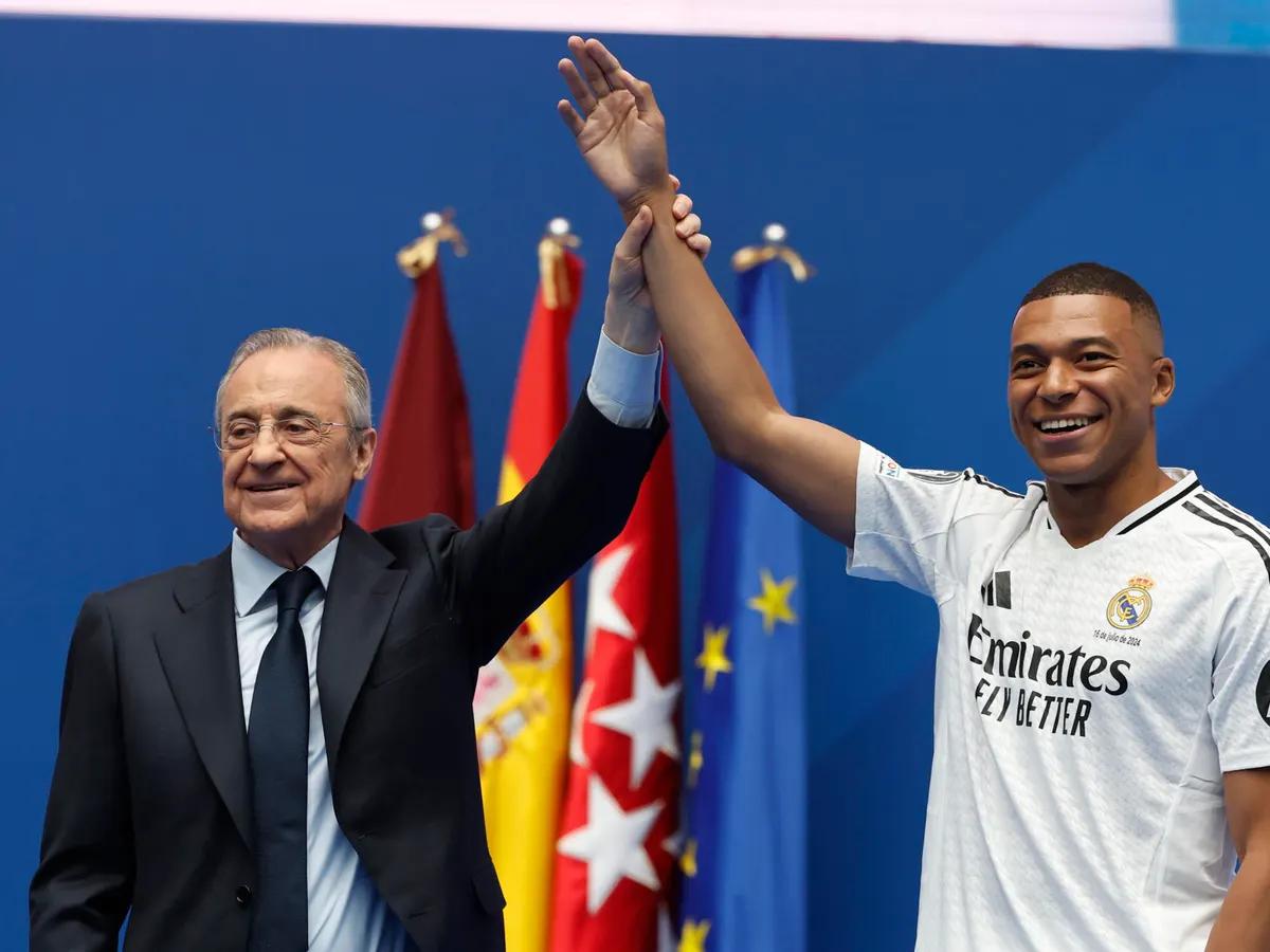 Florentino Pérez y Kylian Mbappé - EFE