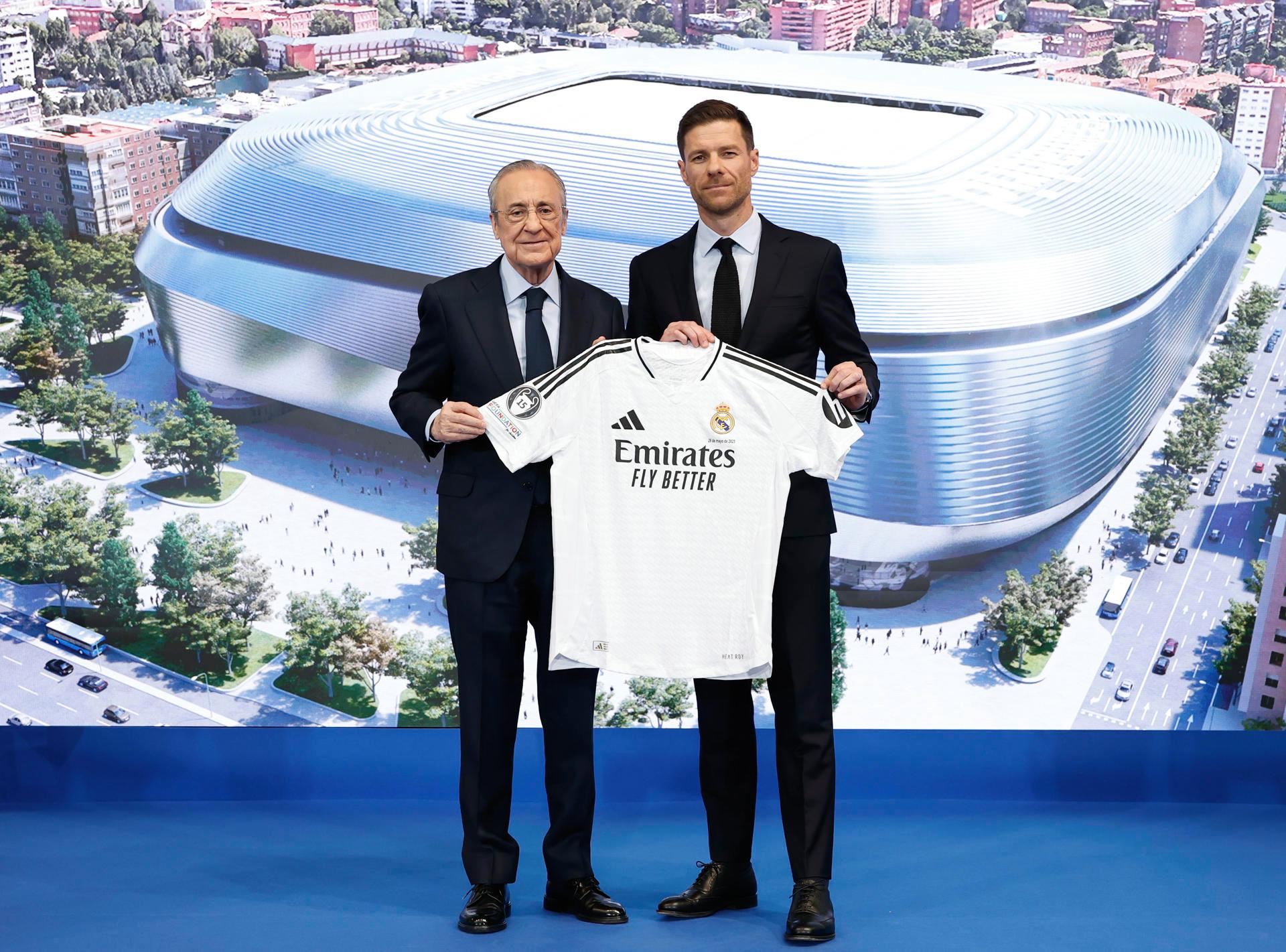 Florentino Pérez y Xabi Alonso - EFE