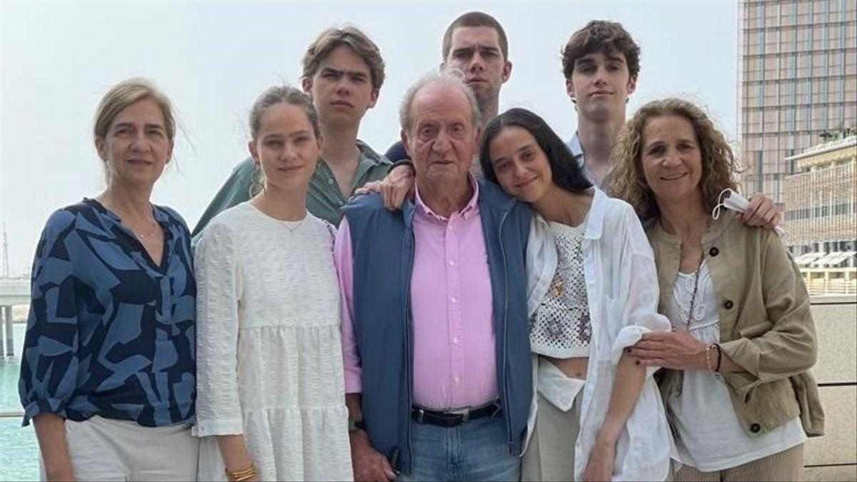 Juan Carlos y sus nietos