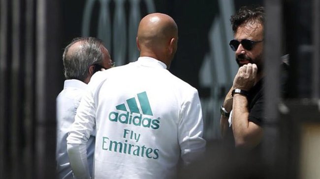 Florentino Pérez y Zinedine Zidane, en el Bernabéu